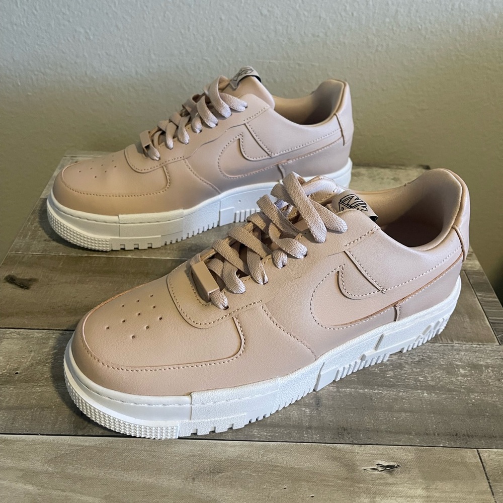 Women’s Nike Air Force